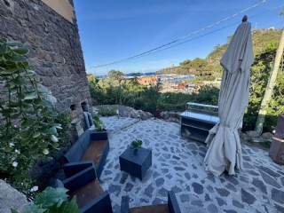 Villa Rosmarino vista mare a Capraia Isola